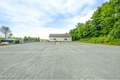4 Fawn Ln, Pittsfield, MA 01201 - Photo 52