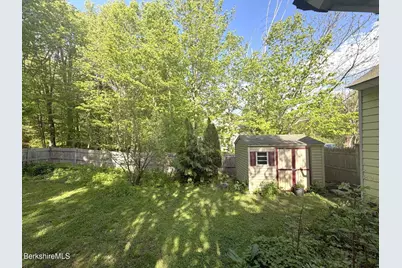 161 Main St, Hancock, MA 01237 - Photo 24