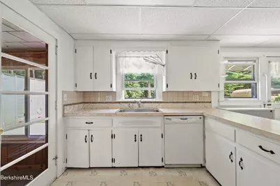 397 Clayton Rd, Sheffield, MA 01222 - Photo 8