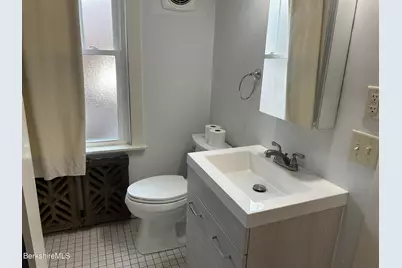40 Edward Ave, Pittsfield, MA 01201 - Photo 20