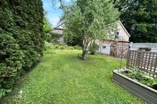 40 Edward Ave, Pittsfield, MA 01201 - Photo 22