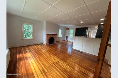 40 Edward Ave, Pittsfield, MA 01201 - Photo 6