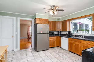 1 Riverview Dr, Dalton, MA 01226 - Photo 8