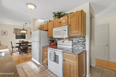47 Ingalls Rd, Cheshire, MA 01225 - Photo 12