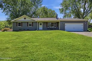47 Ingalls Rd, Cheshire, MA 01225 - Photo 2