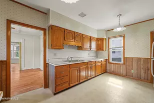 57 North St, North Adams, MA 01247 - Photo 10