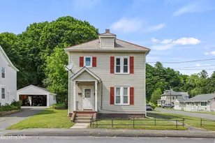 57 North St, North Adams, MA 01247 - Photo 2