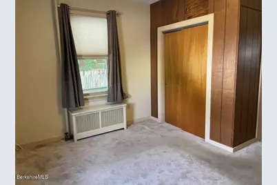 24 Richmond Ave, Pittsfield, MA 01201 - Photo 10