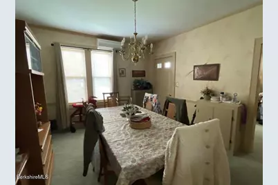 24 Richmond Ave, Pittsfield, MA 01201 - Photo 24