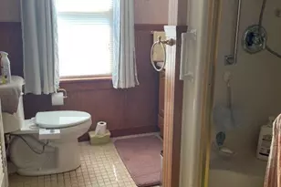 24 Richmond Ave, Pittsfield, MA 01201 - Photo 40
