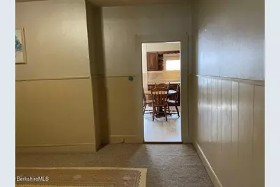 24 Richmond Ave, Pittsfield, MA 01201 - Photo 6