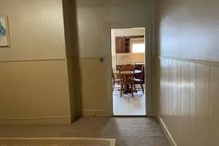 24 Richmond Ave, Pittsfield, MA 01201 - Photo 6