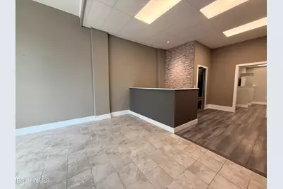 39 Park St, Adams, MA 01220 - Photo 4