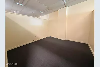 45 Park St, Adams, MA 01220 - Photo 6