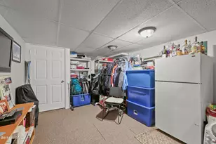 273 Houghton St, North Adams, MA 01247 - Photo 24