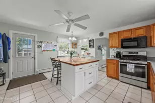 273 Houghton St, North Adams, MA 01247 - Photo 12