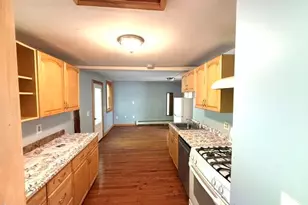 660 Main St, Williamstown, MA 01267 - Photo 8