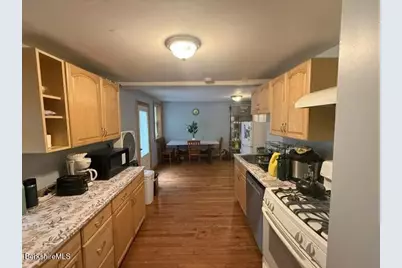 660 Main St, Williamstown, MA 01267 - Photo 10