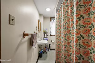 123 Francis St, North Adams, MA 01247 - Photo 14