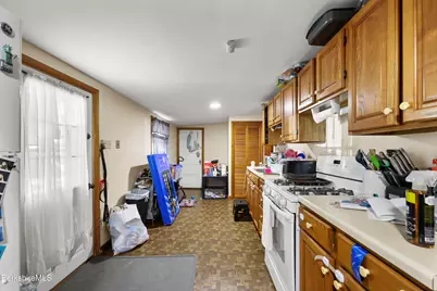 123 Francis St, North Adams, MA 01247 - Photo 4