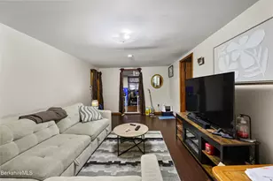 123 Francis St, North Adams, MA 01247 - Photo 8