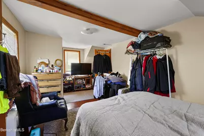 123 Francis St, North Adams, MA 01247 - Photo 22