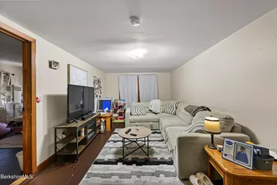 123 Francis St, North Adams, MA 01247 - Photo 6