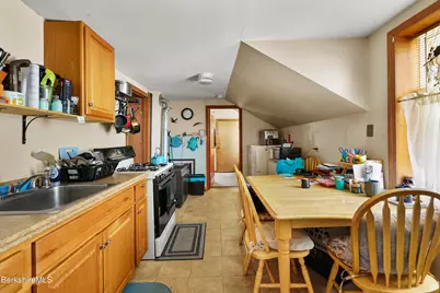 123 Francis St, North Adams, MA 01247 - Photo 18