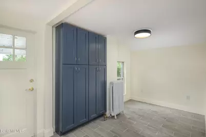 83 Chestnut St #upper, North Adams, MA 01247 - Photo 10