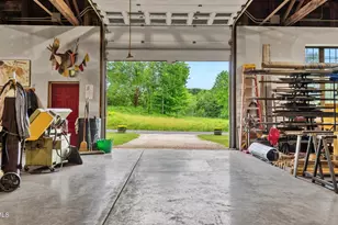 15 Goodrich St, Stockbridge, MA 01262 - Photo 16