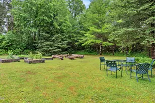 15 Goodrich St, Stockbridge, MA 01262 - Photo 18