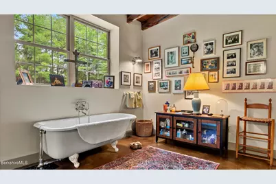 15 Goodrich St, Stockbridge, MA 01262 - Photo 14