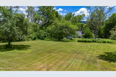 477 State Rd, Cheshire, MA 01225 - Photo 4