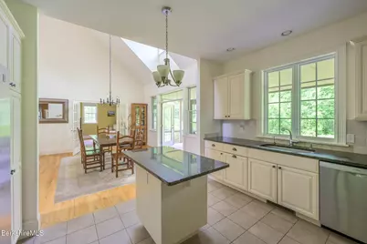 5 Stoneledge Rd, Lenox, MA 01240 - Photo 12