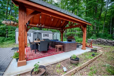 345 Friar Tuck Dr, Becket, MA 01223 - Photo 18