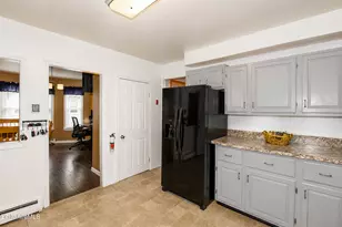 112 Plunkett St, Pittsfield, MA 01201 - Photo 14
