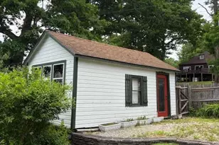 70 Sunrise St, Lanesborough, MA 01237 - Photo 8