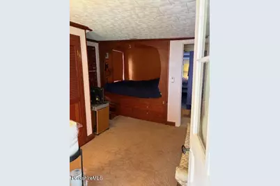 70 Sunrise St, Lanesborough, MA 01237 - Photo 16