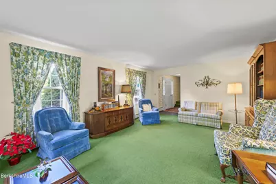 48 Brookside Dr, Pittsfield, MA 01201 - Photo 14