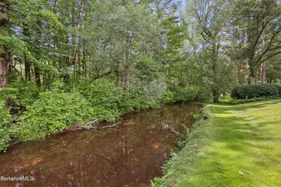 48 Brookside Dr, Pittsfield, MA 01201 - Photo 52