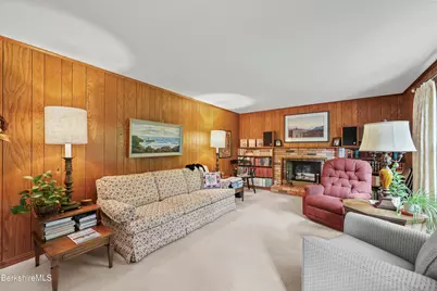 48 Brookside Dr, Pittsfield, MA 01201 - Photo 26