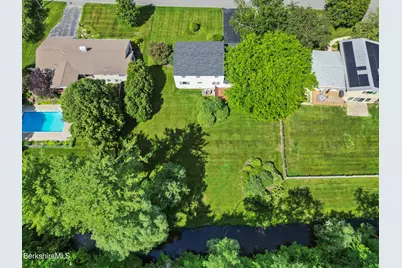 48 Brookside Dr, Pittsfield, MA 01201 - Photo 54