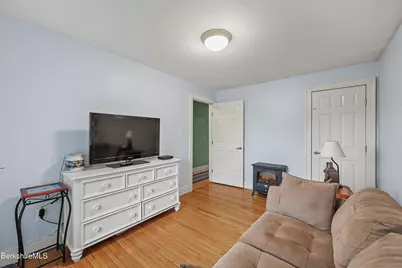 20 Norman Ave, Pittsfield, MA 01201 - Photo 26