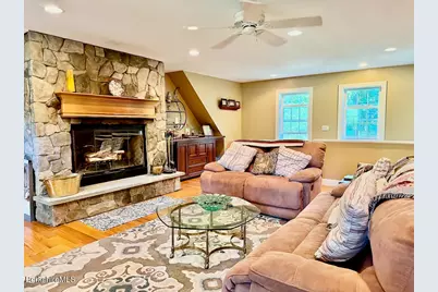 166 Dugway Rd, Lenox, MA 01240 - Photo 24