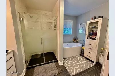 166 Dugway Rd, Lenox, MA 01240 - Photo 30