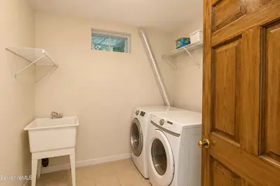 120 N Hoosac Rd, Williamstown, MA 01267 - Photo 30