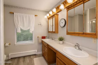 120 N Hoosac Rd, Williamstown, MA 01267 - Photo 16