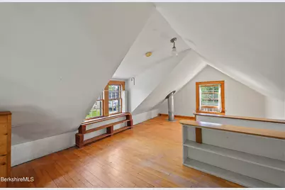 34 Cummings Ave, Pittsfield, MA 01201 - Photo 26