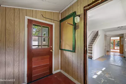 34 Cummings Ave, Pittsfield, MA 01201 - Photo 30