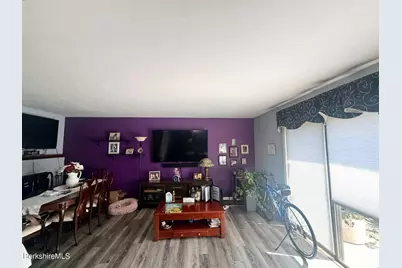 202 Beekman Dr, Agawam, MA 01001 - Photo 8